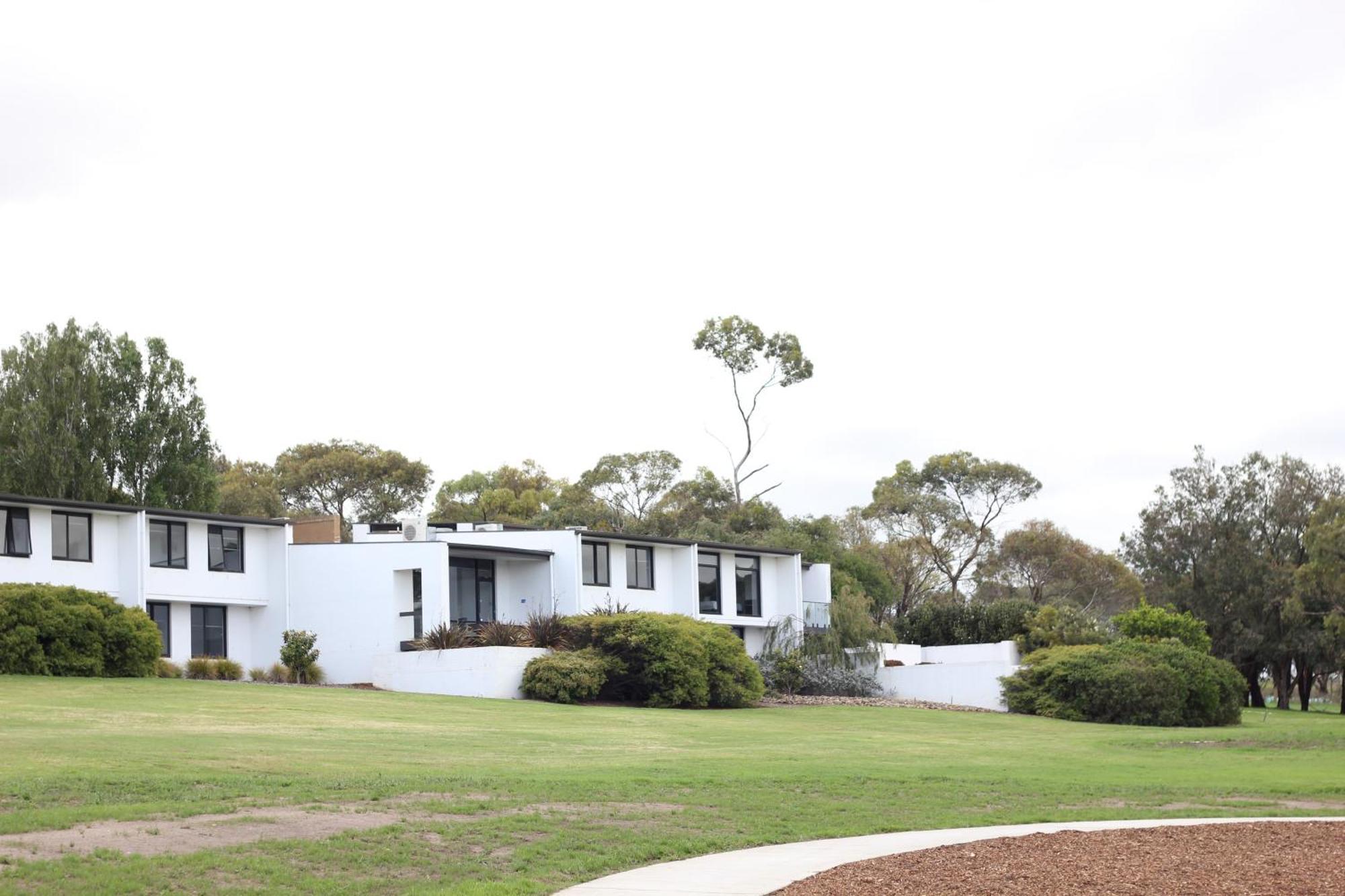 Waurn Ponds Estate Hotell Eksteriør bilde